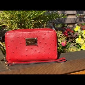 Michael Kors Clutch